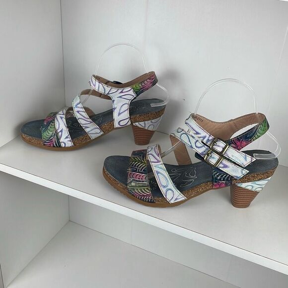 L’Artiste by Spring Step Bakiki Floral Embossed Leather Strappy Sandals 42 - Picture 2 of 12